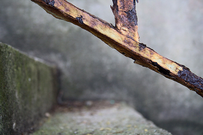 an image of Corroded banister