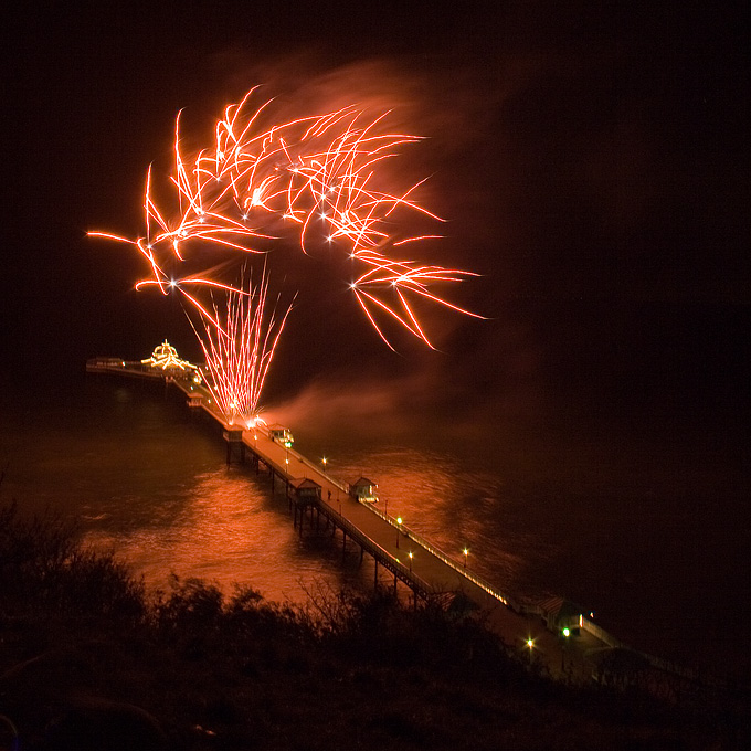 an image of Llandudno Fireworks 2007, Three